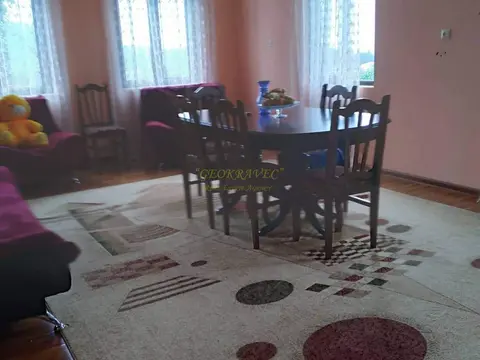 Свой дом в Ахалшени, с фруктовым садом,  большим участком земли.