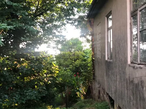 Продается частный дом с прекрасным видом на море в Махинджаури, недалеко от Батуми.