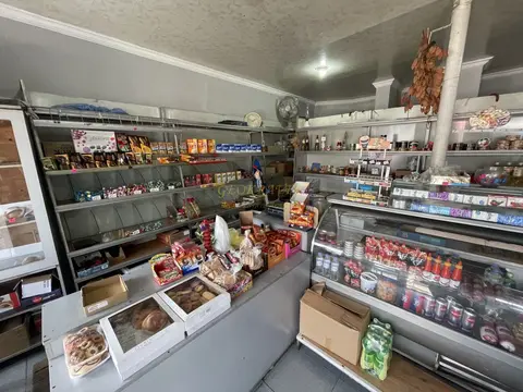 В  Кобулети  продается коммерческое помещение . - სურათი 1