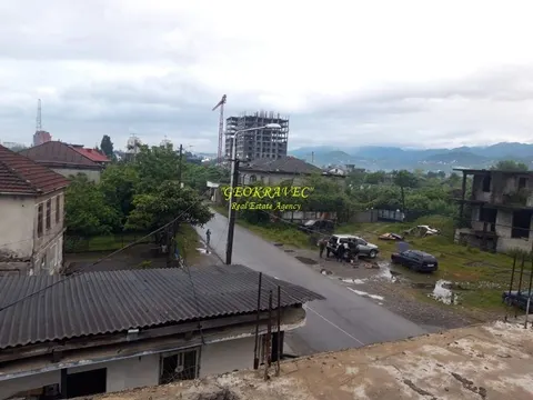Продается инвестиционный земельный участок на новом бульваре города Батуми на ул. Адлия.