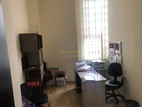 Продается коммерческая площадь под клинику или детский сада в городе Батуми.