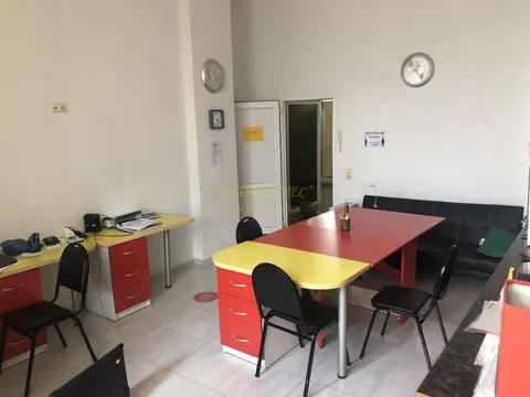 Продается коммерческая площадь под клинику или детский сада в городе Батуми.