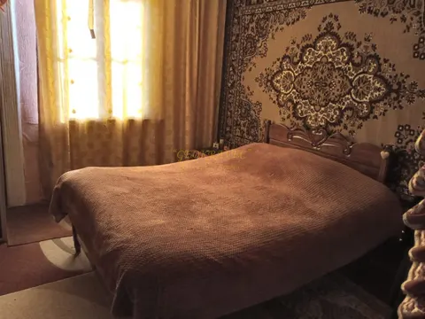 В девяти километрах от Кобулети, село Гвара.