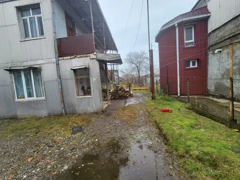 Частный дом  в уютном месте  Кобулети.