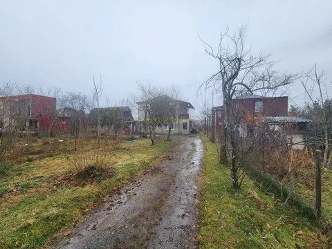 Частный дом  в уютном месте  Кобулети.