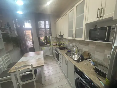 В  Батуми,  в престижном месте, возле площади Европы.