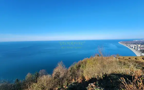 Земельный участок с  видом на море в  Сарпи.