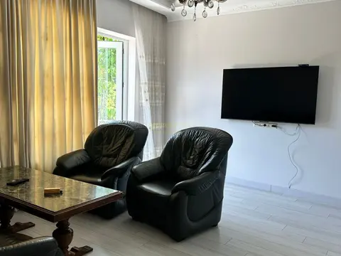 В  Батуми, рядом с парком, в престижном районе.