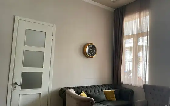 4-room apartment in central Batumi with attic, photo 9