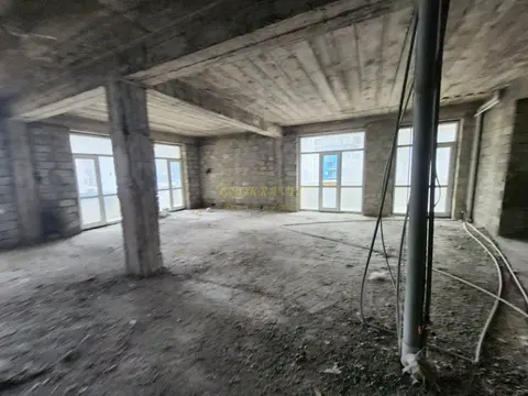 В Батуми, в центре города, недалеко от моря.