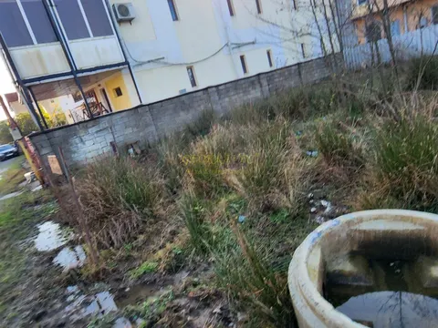 Земельный участок в поселке Уреки.
