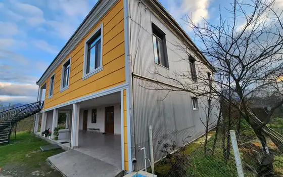 Красивый  двухэтажный дом с полным комфортом в Кобулети, село Гвара.