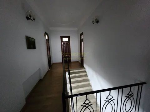 Красивый  двухэтажный дом с полным комфортом в Кобулети, село Гвара.