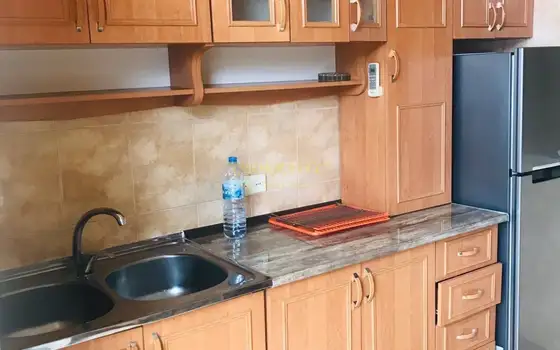 Продается квартира на третьем этаже в старом Батуми у моря.