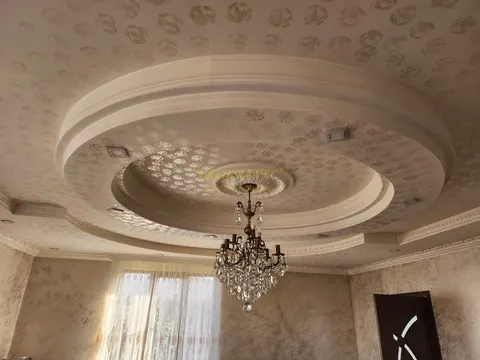 Кобулетский муниципалитет село Шуагеле, 2-х этажный дом с большим участком.