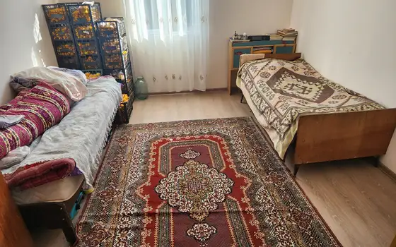 Село вблизи поселка Чакви находится в 3 км от центральной дороги.