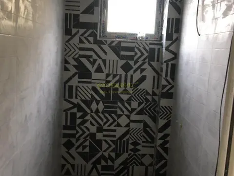 Частный двухэтажный дом с участком  в Хелвачаури.