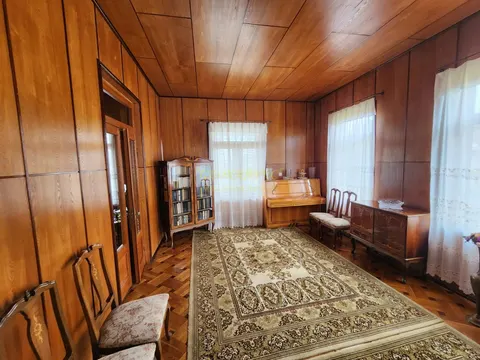 Частный дом в село Чайсубани, в нескольких километрах от Чакви.