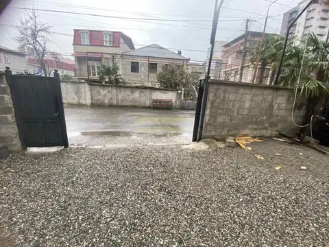 собственный дом в городе Батуми.