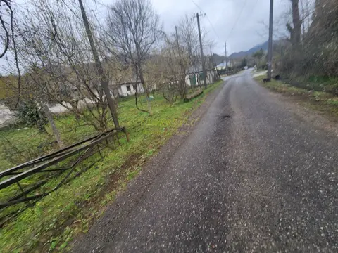 Земельный участок в Чарнали.