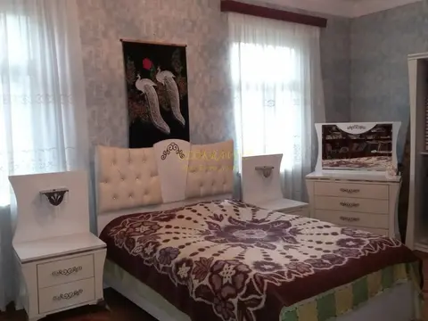 собственный дом с участком земли.