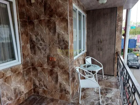 Четырехкомнатная квартира в поселке Тамари.