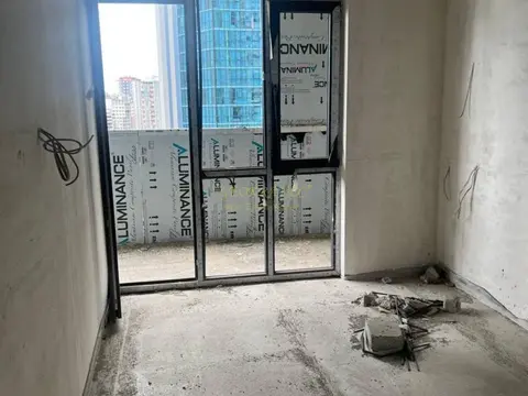 Трехкомнатная квартира у моря на проспекте Жиули Шартава.