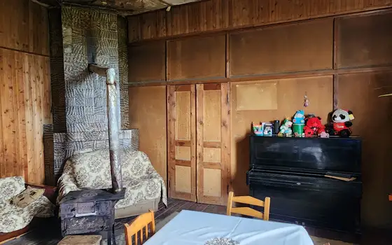 Вдали от цивилизации на природе.