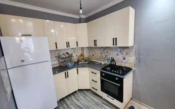 Сдается квартира на год.