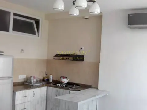 Квартира с ремонтом в центре города.