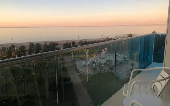 Продается квартира в гостиничном комплексе "Хилтон" у моря в городе Батуми.