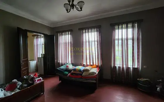 Продается собственный дом в городе Поти.