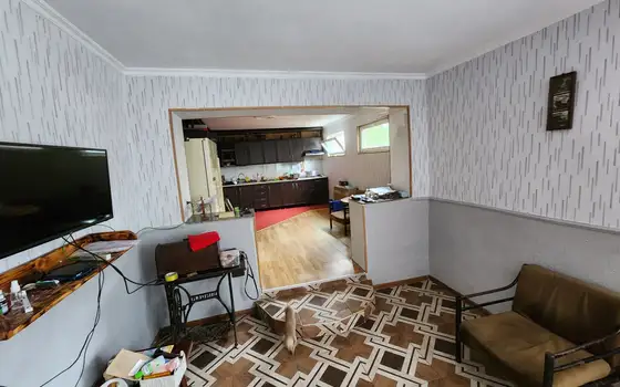 5 Bedroom House with Yard in Poti, photo 8
