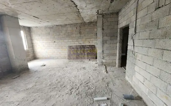 Продается квартира в километре от моря.