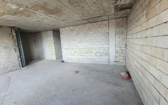 Продается квартира в километре от моря.