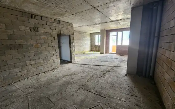 Продается квартира в километре от моря.