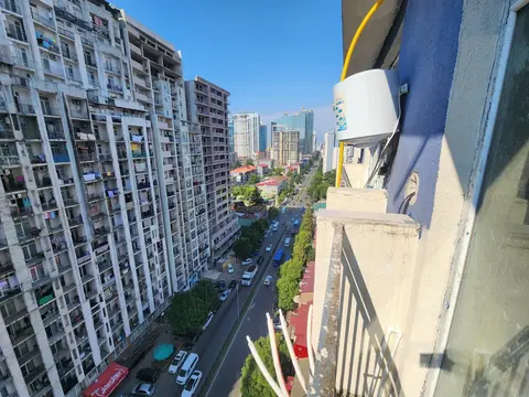 Продается однокомнатная квартира.