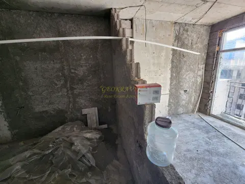 Продается однокомнатная квартира.