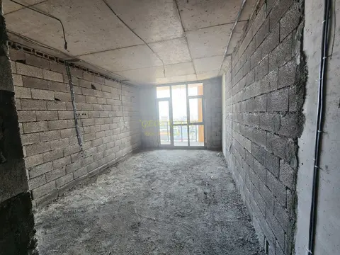 Продается квартира с прекрасным панорамным видом.