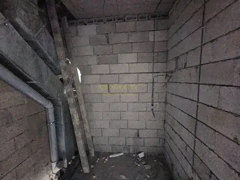 Продается квартира с прекрасным панорамным видом.