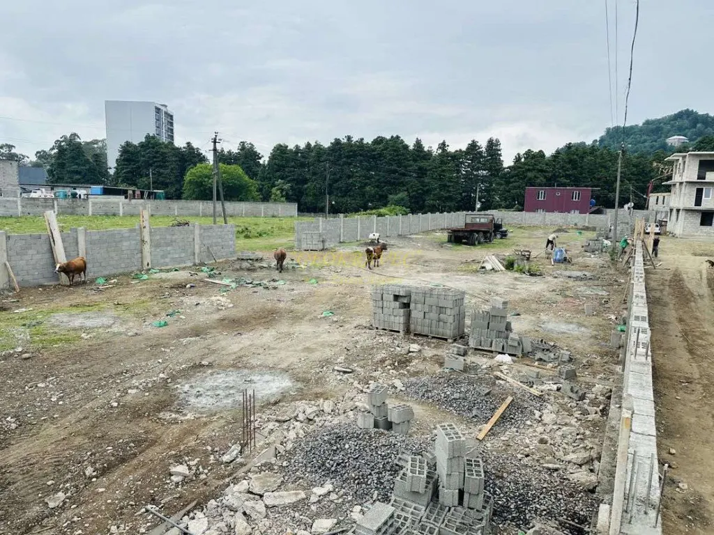Участок в Хелвачаури.