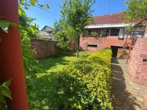 Загородный дом в городе Батуми.