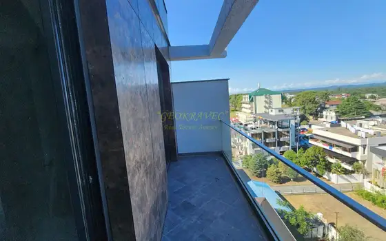 Квартира в 30 метрах от моря.