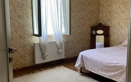 Вилла в долине Армази.