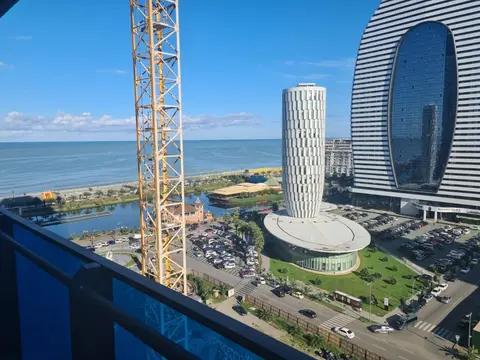 Однокомнатная квартира у моря.