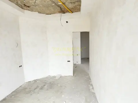 Трехкомнатная квартира с видом на море.