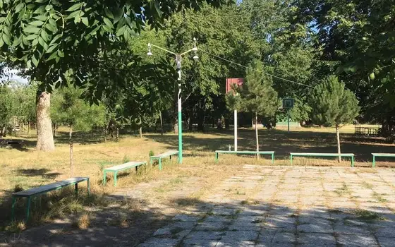 Продается действующий лагерь в Душети. Недалеко от озера Палеостоми. Грузия.