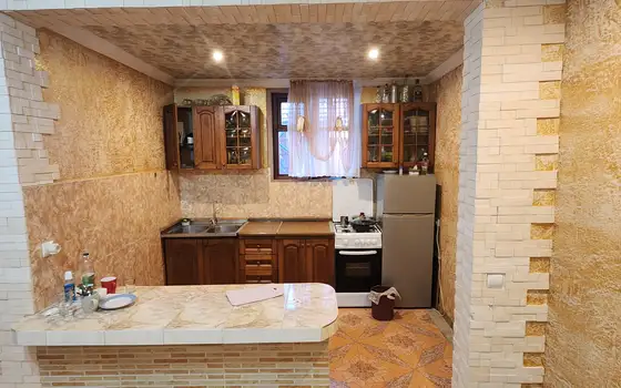 Продается собственный дом в Уреки недалеко от моря.