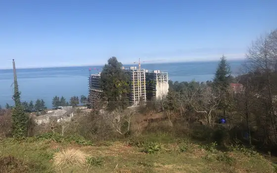 Продается земельный участок с видом на море и на горы в Махинджаури.