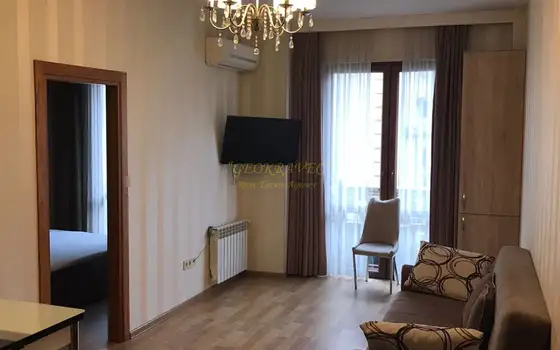 Трехкомнатная квартира в центре города.